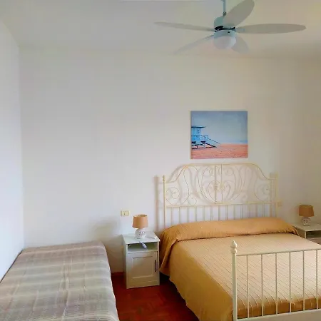 Ghiaie Sea View * 费拉约港