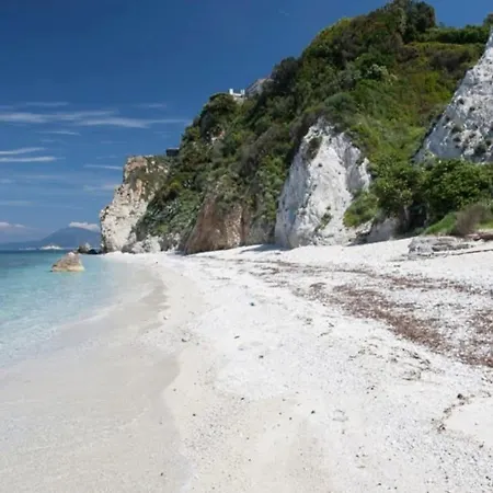 Ghiaie Sea View *